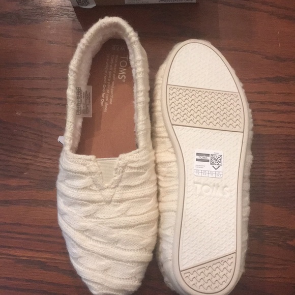 Toms, women’s, new in box - Picture 5 of 10